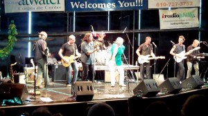 David-Uosikkinen-Rob-Hyman-Greg-Davis-Richard-Bush-In-The-Pocket-Band (3)