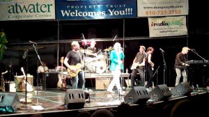 David-Uosikkinen-Rob-Hyman-Greg-Davis-Richard-Bush-In-The-Pocket-Band (6)
